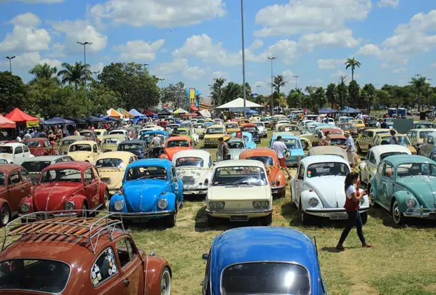 Com apoio da Prefeitura, ACAJ realiza 13ª Edição do Encontro dos Amigos do Carro Antigo de Jaguariúna