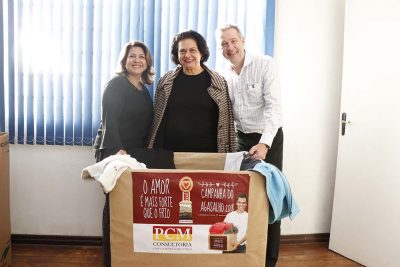 Fundo Social de Jaguariúna recebe doação de roupas de uma empresa da cidade