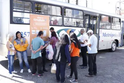 “Busão na Palma da Mão” é lançado com orientação aos usuários do transporte público