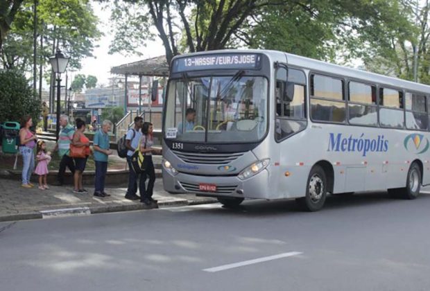 Jaguariúna passa a ter aplicativo que avisa horário dos ônibus e internet grátis no transporte municipal