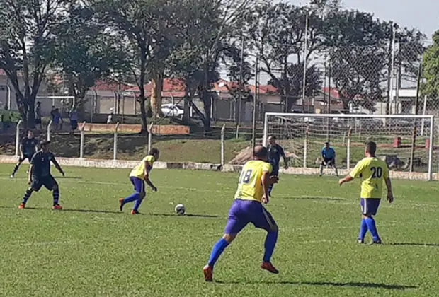 Abertura do Quarentão ocorreu no domingo