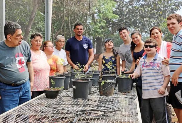 Parceria com a FAAGROH estimula projeto de Horta Inclusiva do NAOTT