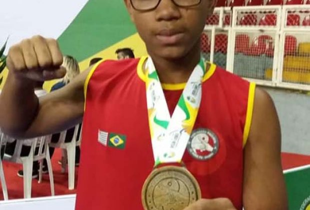 Atleta possense conquista medalha de Ouro no Campeonato Brasileiro de Sanda