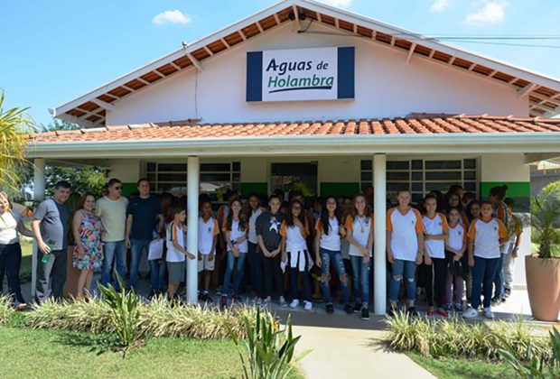 Estudantes da rede pública visitam Estação de Tratamento de Água