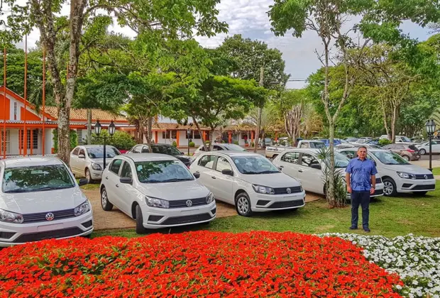 Saúde recebe novos veículos para atendimento à população