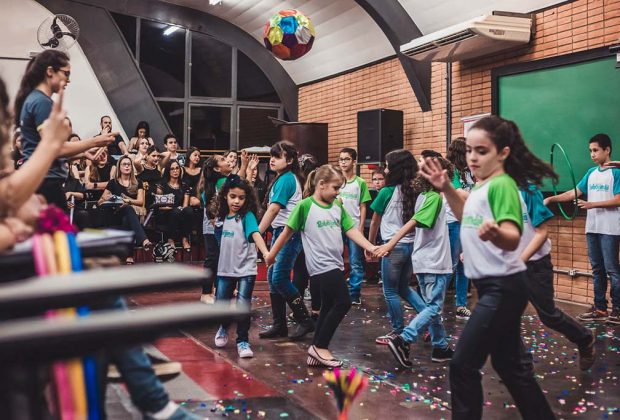Balangandã leva Coro Cênico à Semana de Pedagogia do Uniesi