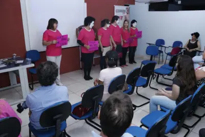 Com apoio da Prefeitura, prevenção ao câncer de mama foi tema de palestra sobre o Outubro Rosa