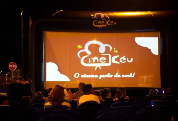 Projeto Cine Céu leva magia do cinema ao ar livre em Cosmópolis e Artur Nogueira