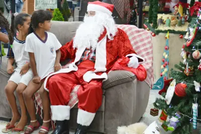 Vila de Natal e Papai Noel, até domingo, na Acico