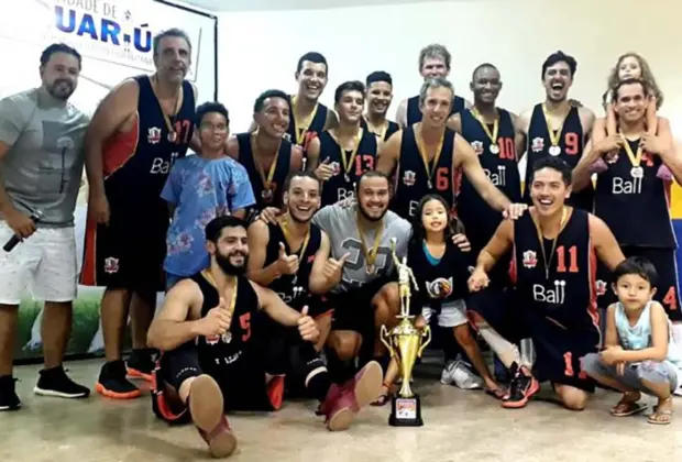 Ball Black Horses/Holambra é campeão da 1ª Copa Jaguariúna de Basquete