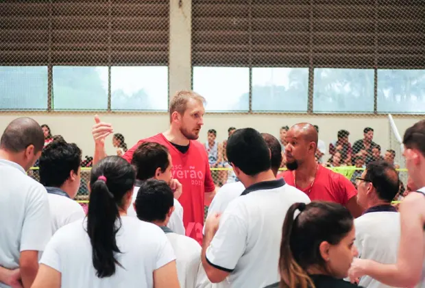 André Heller promove ação a jovens guaçuanos