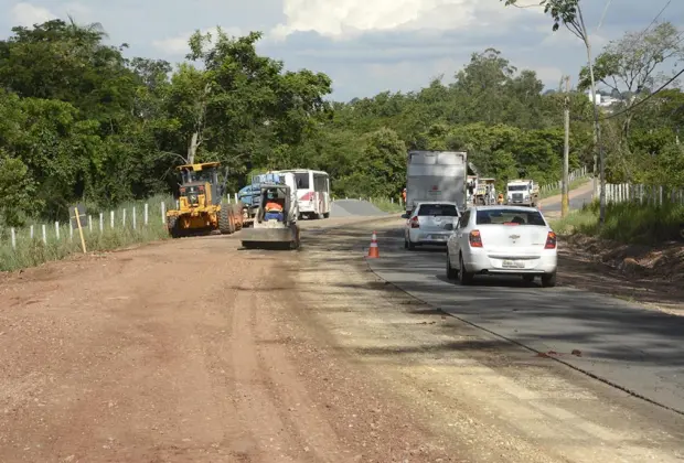 Transpor bloqueio da Nico Lanzi sem autorização sujeita condutor a pagar multa por infração grave