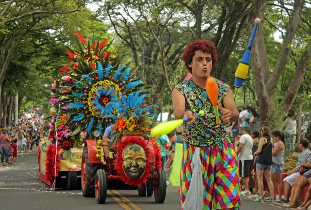 Prefeitura anuncia 7ª edição do Carnaflores, o carnaval de Holambra