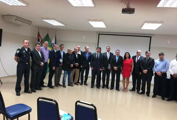 Secretária de Segurança participa de encontro estadual em Araraquara