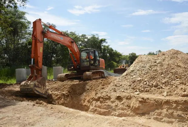 Reconstrução da Nico Lanzi entra na fase de obras de drenagem