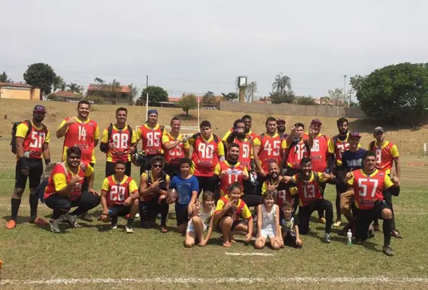 Equipe de futebol americano da cidade joga neste fim de semana pelo Campeonato Paulista