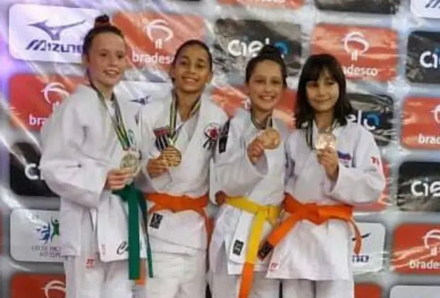 Atleta guaçuana conquista o título brasileiro de judô