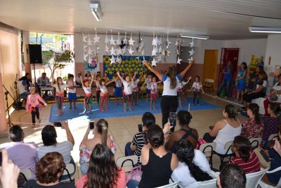 Apresentações do Viva Música celebram o Dia da Família nas escolas