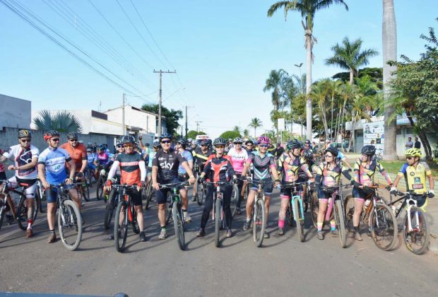 Passeio Ciclístico foi sucesso no município