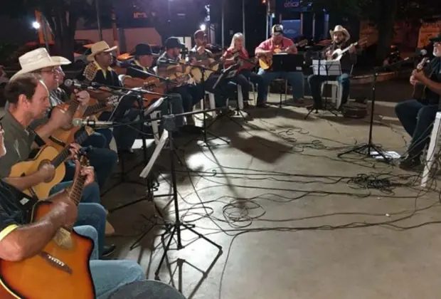Aniversário de Santo Antônio de Posse contará com apresentação da Orquestra de Violeiros