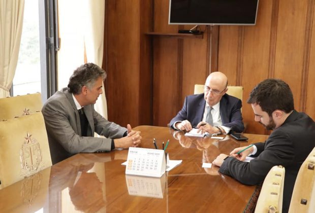 Gustavo Reis busca investimentos com Secretário de Estado Henrique Meirelles
