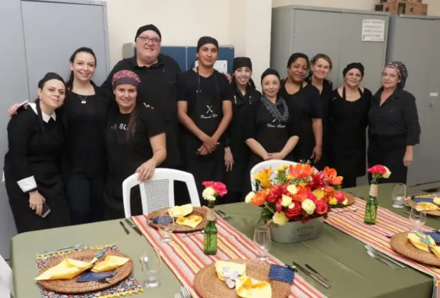 Escola das Artes forma mais uma turma na Oficina de Gastronomia