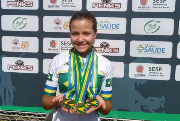 Júlia Braga conquistou cinco medalhas no ciclismo