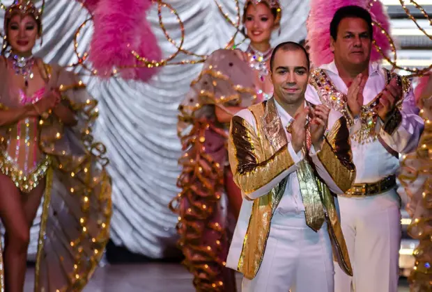 Acrobata de Americana está na trupe do Tihany desde 2015