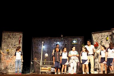 Teatro sensibiliza estudantes sobre preservação da água