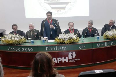 Toninho Pompeu assume cadeira na Academia de Medicina de São Paulo