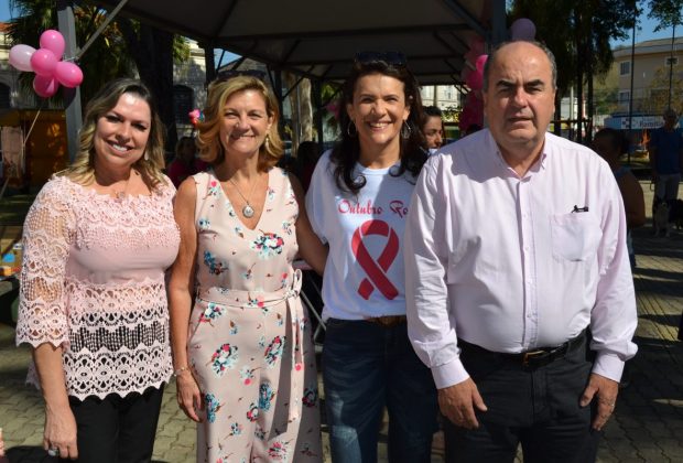 Secretaria de Saúde promoveu “Campanha Outubro Rosa” na Praça Ângelo Ferrari