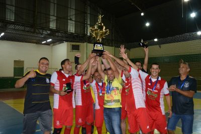 Furacão Baiano é campeão do 1º Campeonato Municipal de Futsal Veteranos