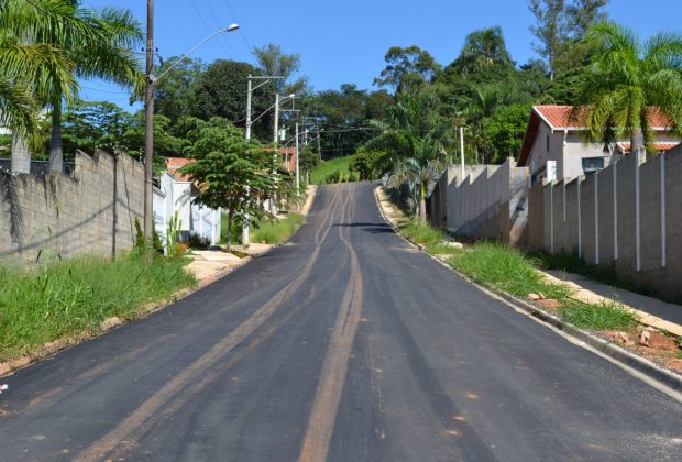 Administração Municipal conclui a pavimentação asfáltica das ruas José Acácio Policarpo e Arthur Almeida Neto