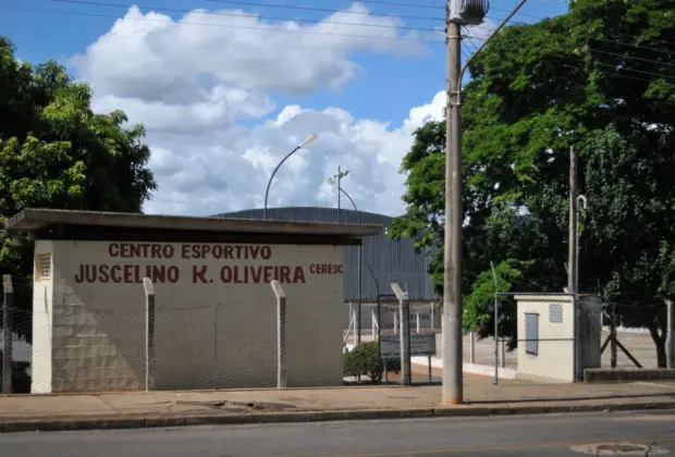 SET de Mogi Guaçu oferece aulas de natação em piscinas públicas