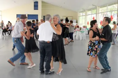 PRIMEIRO “BAILE DA TERCEIRA IDADE” DO ANO SERÁ EM CLIMA DE CARNAVAL E ACONTECE NA PRÓXIMA TERÇA-FEIRA