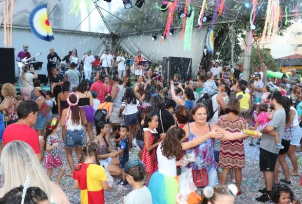 QUATRO BANDAS VÃO AGITAR O CARNAVAL DE JAGUARIÚNA