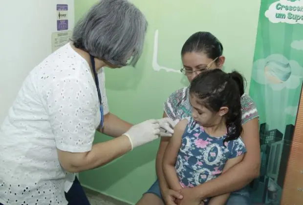 SÁBADO FOI O “DIA D” DE VACINAÇÃO CONTRA O SARAMPO EM JAGUARIÚNA