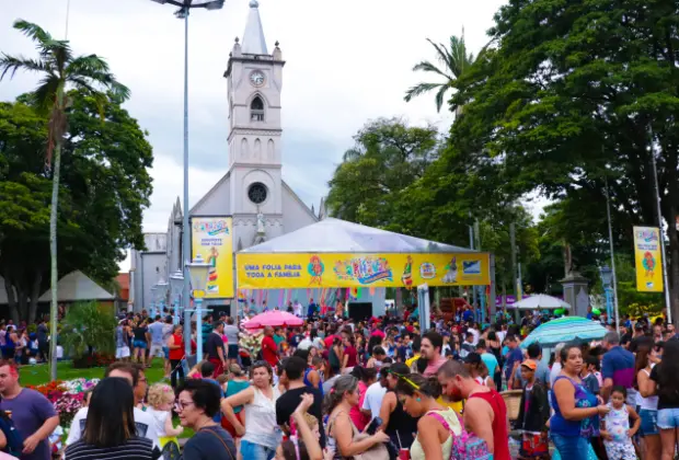 CARNAVAL 2020: MOBILIDADE URBANA COMUNICA ALTERAÇÕES DE TRÂNSITO NO ENTORNO DA PRAÇA UMBELINA BUENO