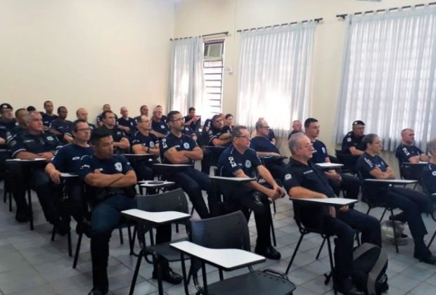 Policiais Municipais de Santo Antônio de Posse participam de curso de atualização