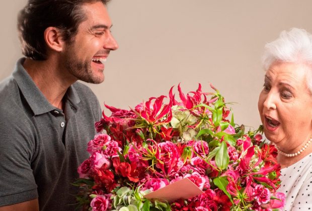 Produtores lembram que flores emocionam e podem simbolizar o abraço no Dia das Mães