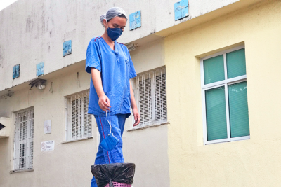 Vigilância Sanitária orienta a população a descartar corretamente a máscara