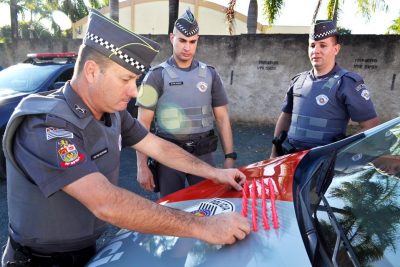 PM de Pedreira prende indivíduo por tráfico de drogas
