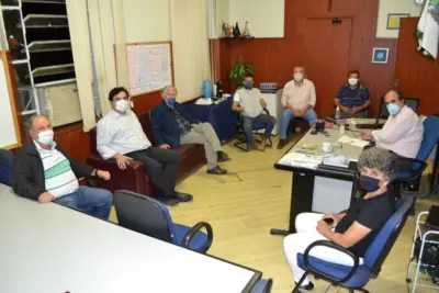 Prefeito e vice-prefeito anunciam aos vereadores a assinatura do Contrato de Financiamento à Infraestrutura e Saneamento – Pedreira
