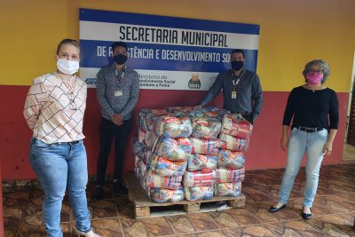 Prefeitura recebe doação de cestas básicas do Supermercado Pague Menos – Artur Nogueira