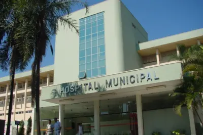 Prefeito muda comando da Secretaria de Saúde