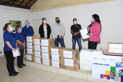Secretaria de Saúde de Jaguariúna recebe doação de EPIs da Associação dos Rotary Clubs