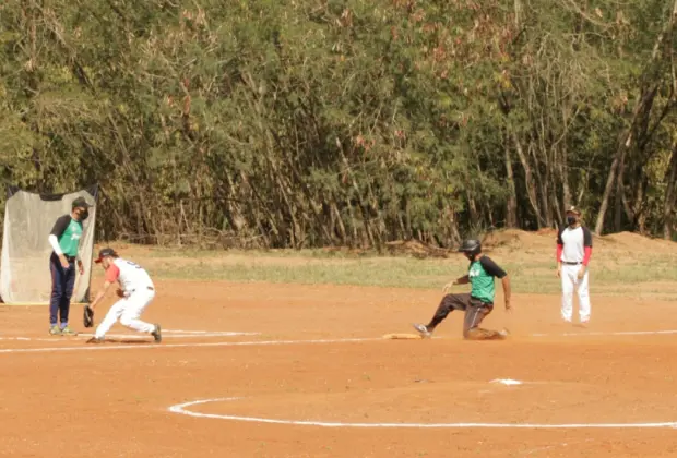 Clube Sport Five realiza campeonato feminino de futebol