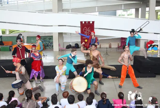 ICA Apresenta: Espetáculo Cultural Esquadrão Bombelhaço