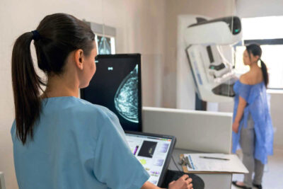Sem filas, Holambra adere ao Outubro Rosa e incentiva agendamento de mamografias