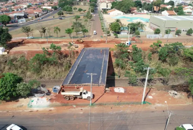 Obras dos viadutos aceleram e passagens devem ficar prontas neste ano